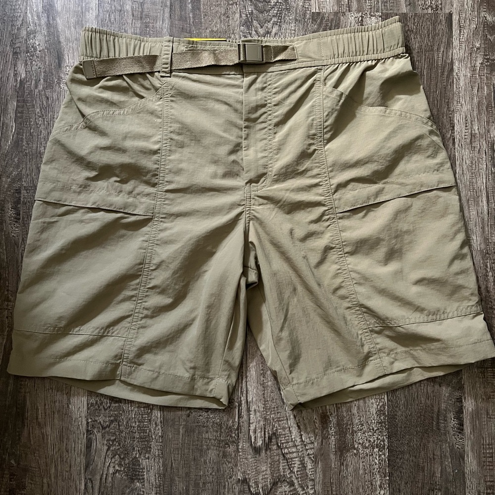 EB Aloe Tech Shorts